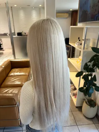 ロング ⭐️ダブルカラー⭐️ ｼｭﾝ⭐️のヘアスタイル