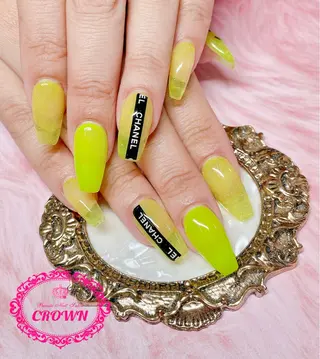 ネイル CROWN プライベートサロンのネイルデザイン