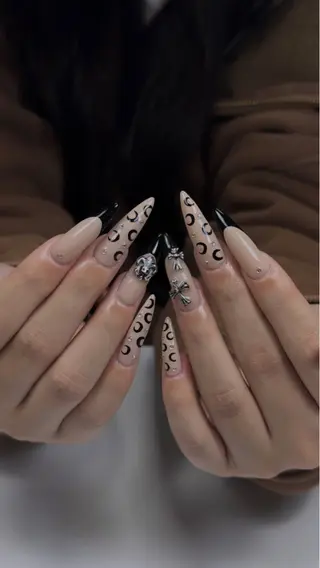 ネイル ZHU_ STUDIOのネイルデザイン