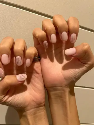 ネイル Momone ／渋谷／パラジェルのネイルデザイン