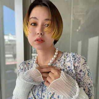 ショート レイヤーカット⭐️ ブリーチ桑原 日花理のヘアスタイル