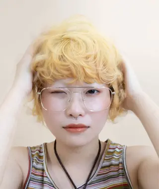 カラー 🪼透明感カラー🩵 🍒暖色艶カラー🍓のヘアスタイル