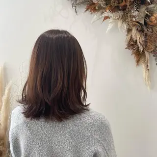 セミロング 松本 玲菜のヘアスタイル