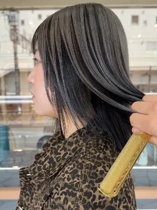 セミロング 神谷 仁のヘアスタイル