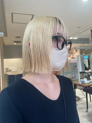 ミディアム カラー 艶ハイトーン👑♡ NATSUKIのヘアスタイル