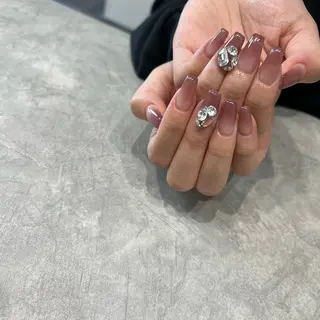 ネイル yua salon所属・朝岡 詩衣のネイルデザイン