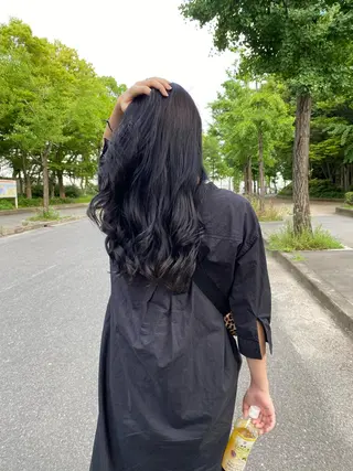 ロング dipty MOILA所属・辻 貴音のヘアスタイル