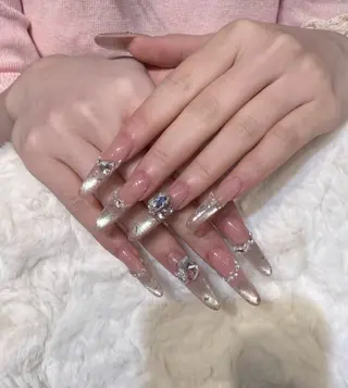 ネイル U.mi Nail Salonのネイルデザイン