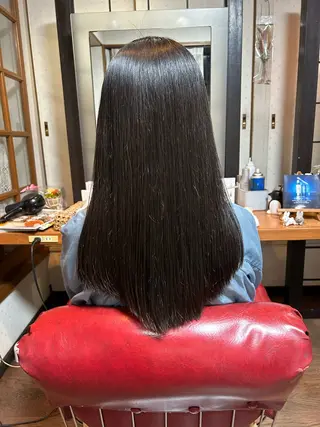 ロング 🏰秘密基地店 サユリ美容室💎のヘアスタイル