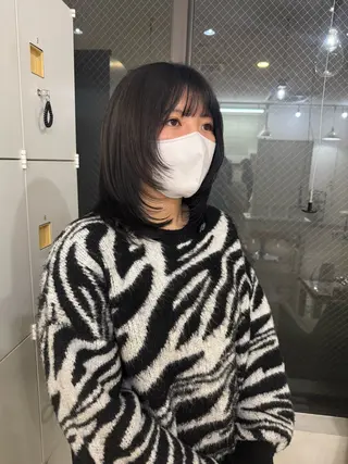 ミディアム Rinka/レイヤー /透明感カラーのヘアスタイル