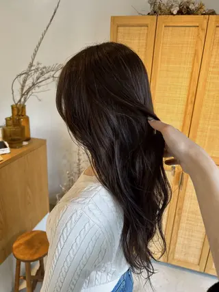 ロング カラー pele 梅田　annex所属・PELEハイトーン shinobuのヘアスタイル