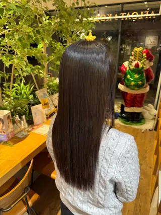 セミロング afloatkobe所属・美髪/髪質改善 川口凌弥のヘアスタイル