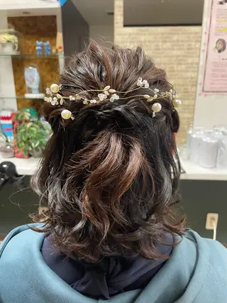 ミディアム ヘアアレンジ 徳留 もも花のヘアスタイル