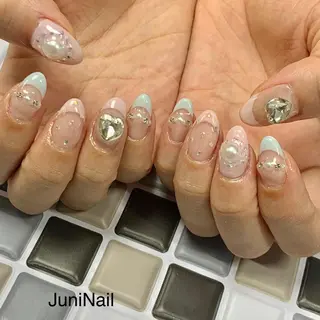 ネイル JuniNail 주니네일🇰🇷suのネイルデザイン