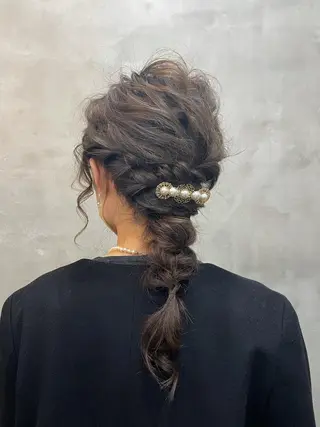 セミロング ヘアアレンジ 【ピンク/韓国ヘア/ ヘアセット】亜海のヘアスタイル