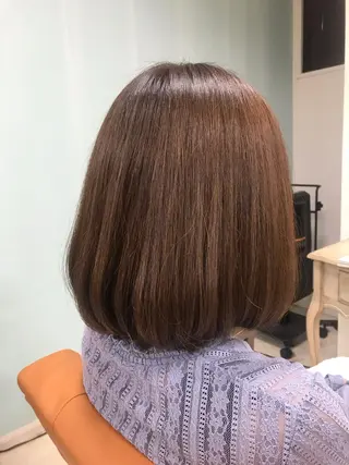 ミディアム カラー 本多結香/レイヤー /ハイライトカラーのヘアスタイル