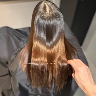 ロング パーマ ブリーチなしカラー I 髪質改善Ⅰたつやのヘアスタイル