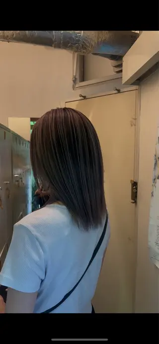 セミロング ハイトーンカラー/エ クステ/デザインのヘアスタイル