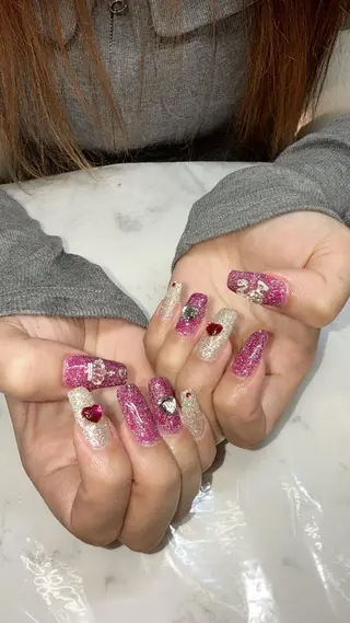 ネイル 💎Guarendo💎錦糸町店所属・✨アン ミユ✨のネイルデザイン