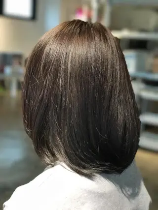 ミディアム セミロング カラー 🌈ディレクター🌈 徳松優希のヘアスタイル