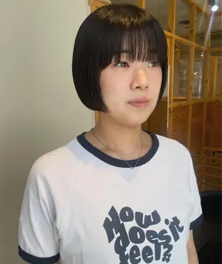 ショート oma　袮次金 鈴香のヘアスタイル