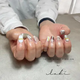 ネイル my&所属・my&_ maimiのネイルデザイン