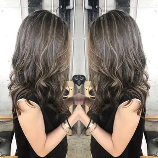 セミロング カラー パーマ ヘアアレンジ メンズ キッズ ネイル マツエク・マツパ 韓国風×透明感カラー 髪質改善オタベシンヤのヘアスタイル