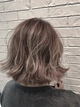 ショート カラー eclair.髪質改善&トリートメント所属・【艶髪、透明感】西村 有司のヘアスタイル