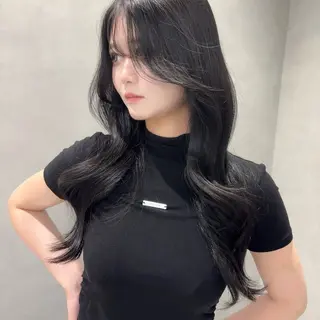ロング nit by AHNKISM所属・韓国ヘア💎レイヤー カットYUYAのヘアスタイル