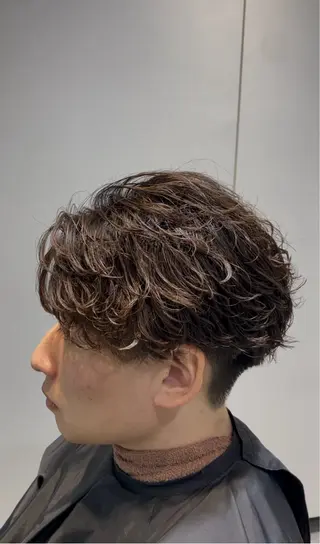 ショート メンズ 菅野 智敬のヘアスタイル