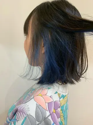 ミディアム カラー ヘアアレンジ FRAME+spa&hair roomなんば駅前店所属・🌸MAYU🌸 ハイトーン➕レイヤーのヘアスタイル