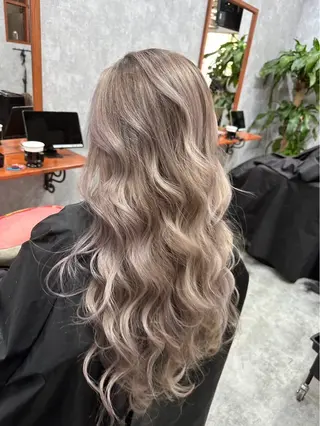 ロング カラー C'LD Hair Produce【シールドヘアープロデュース】所属・シールドヘアー/那覇 /縮毛矯正/ブリーチのヘアスタイル