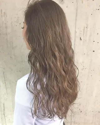 ロング カラー パーマ ヘアアレンジ メンズ キッズ ネイル マツエク・マツパ 韓国風×透明感カラー 髪質改善オタベシンヤのヘアスタイル