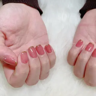 ネイル 根津 綾子のネイルデザイン