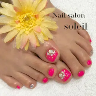 ネイル 粟津 美紀のネイルデザイン