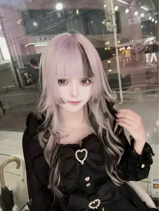 ロング ブリーチ人気No.1 MANATO🎨🌈のヘアスタイル