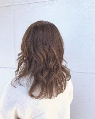 セミロング カラー SOL _Nakamuraのヘアスタイル