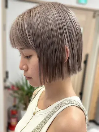 ショート 勝野夏希/ハイトーン /ボブ/松本のヘアスタイル