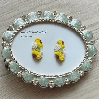 ネイル KOMINE TOMOKOのネイルデザイン