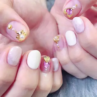 ネイル NOIROUGE所属・NOI ROUGEのネイルデザイン