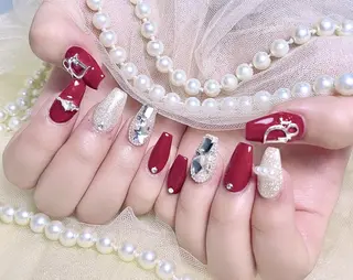 ネイル Hanya 🌈のネイルデザイン