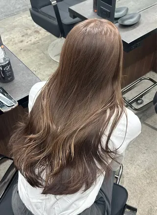 カラー ブリーチなしWカラー 美髪/透明感/ユウゴのヘアスタイル