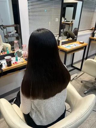 ロング neaf 六本木店所属・六本木🫧パーマ 望月彩音のヘアスタイル