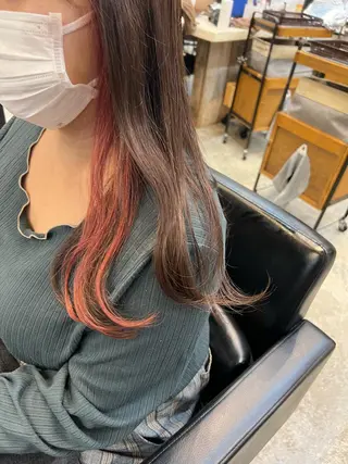 ミディアム 吉川 陽菜のヘアスタイル