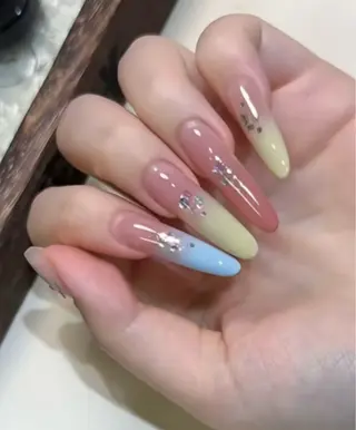 ネイル 夏美 葵のネイルデザイン