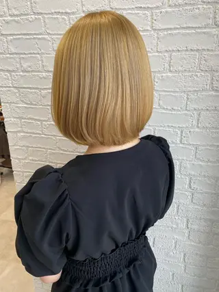 ショート Rubik's茶屋町 MARINのヘアスタイル