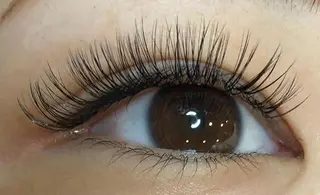 マツエク・マツパ 水 田のマツエク・マツパデザイン