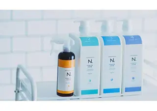 ロング カラー パーマ ヘアアレンジ メンズ キッズ ネイル マツエク・マツパ アイブロウ ウルフとハイトーン みっちー✂️のヘアスタイル