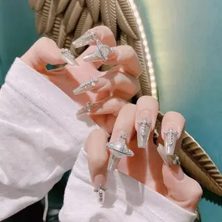 ネイル Queens 榊 まおのネイルデザイン