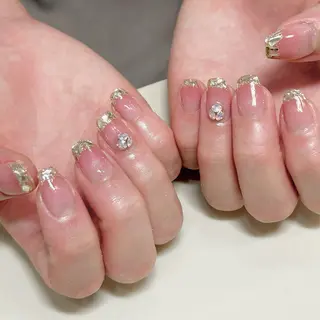 ネイル REMIA湘南台所属・REMIA 佐藤のネイルデザイン